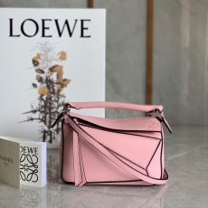 Loewe Puzzle Bags